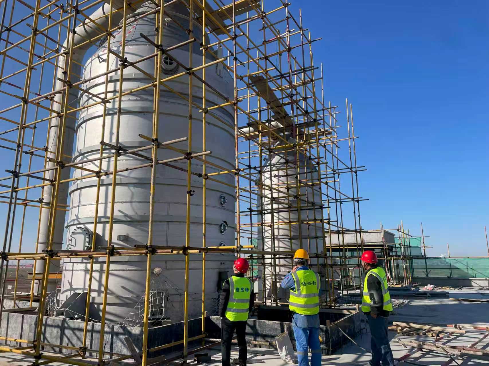 尊龙凯z6mg官网甘泉堡项目：双节酣战砺初心，，，，，，全力冲刺“10·20”通水节点